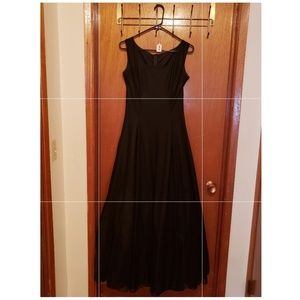 Black formal choir gown